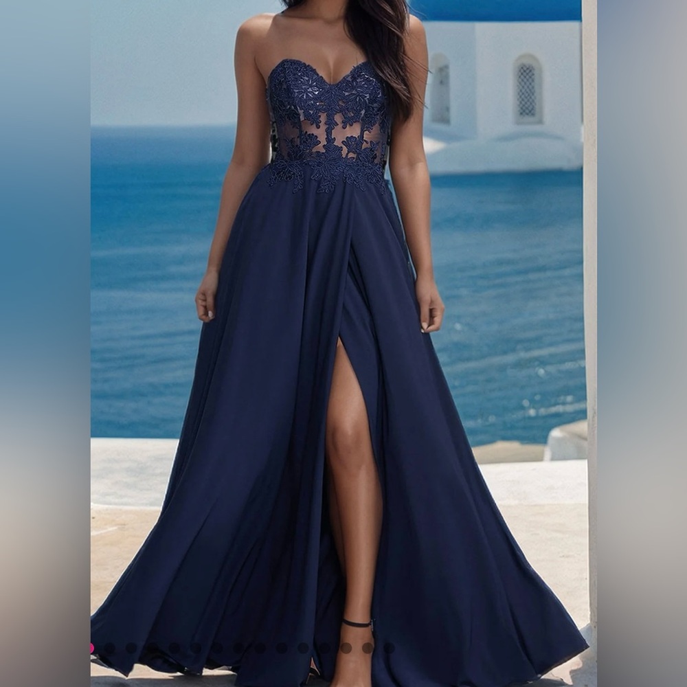 Prom girl strapless dress NWT